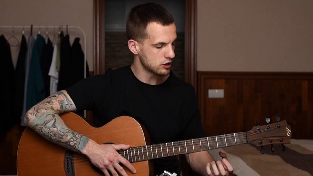 Левая рука на гитаре. Постановка большого пальца левой руки