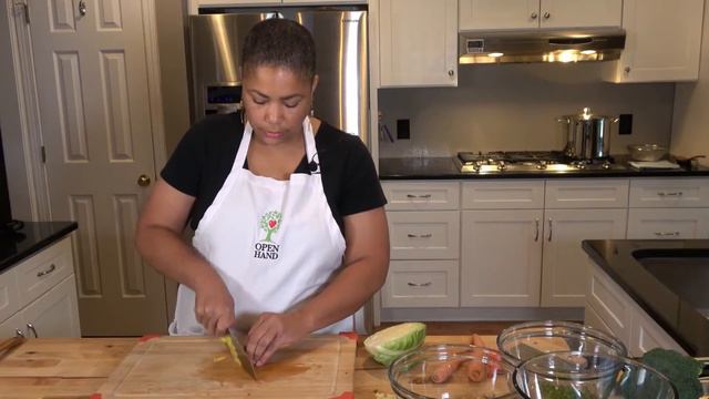 Simple Stir Fry with Chef Asata смотреть онлайн