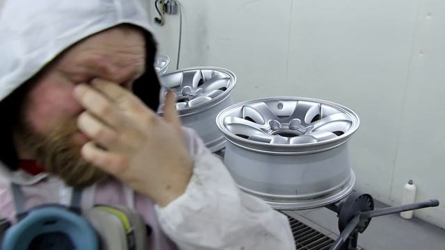 Очередная покраска дисков в лютое серебро смотреть онлайн