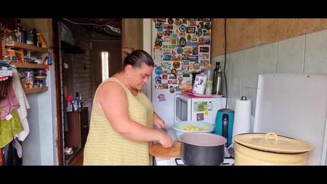 Хочу научиться признавать свои ошибки. Хотя, кого я обманываю, какие у меня могут быть ошибки🤣
