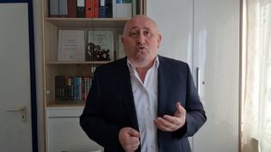 Теща и зять, учимся строить отношения. Советы семейного психолога.