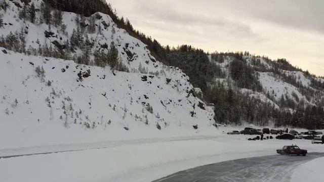 Гонки на льду. Кладовка. Полевской смотреть онлайн