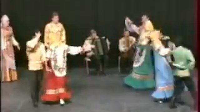 Государственный Волжский русский народный хор.mpg