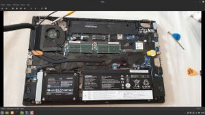 Tutoriel Démontage Lenovo T560. Lenovo Thinkpad T560 Disassembly Display LCD RAM HDD Battery