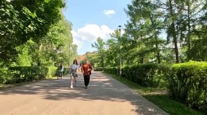 Подойдя к палате, беременная жена банкира услышала шепот свекрови и врача… Лучше бы она это не знал