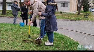 Аллея отцов сегодня появилась возле Мозырской ДШИ № 2