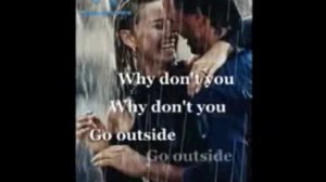 аркаша  на белой постели