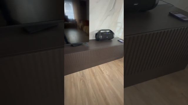 Тумбы под телевизор могут быть разными #мебельназаказ #дизайнинтерьера #дизайнпроект #тумба