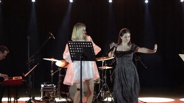 11 - Татьяна Митиогло на концерте в Чадыр-Лунге
