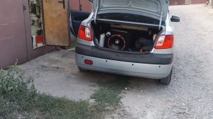 Прокладка проводки Kia Rio 2 под Саб Dl Audio Piranha 12A SE