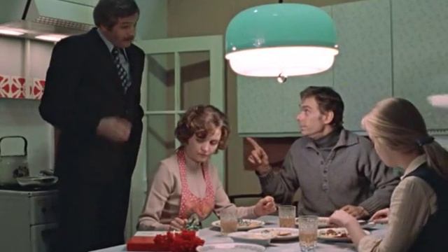 .. коньячку !!.. - не откажусь ... смотреть онлайн