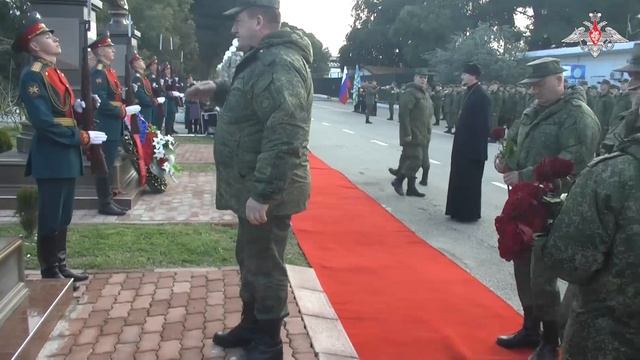 Военнослужащие российской группировки войск в Сирии почтили память Героя России Романа Филипова