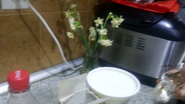 Экспэримент: Сода+Виноградный уксус+Кефир смотреть онлайн