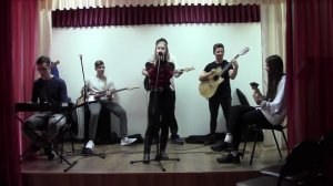 Белый снег серый лед