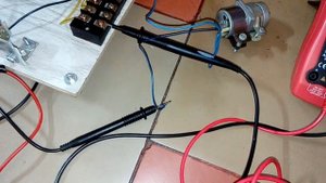 Тахогенератор ТГП-1А в качестве мотора. Особенность - низкий потребляемый ток 20 мА. Тест генерации