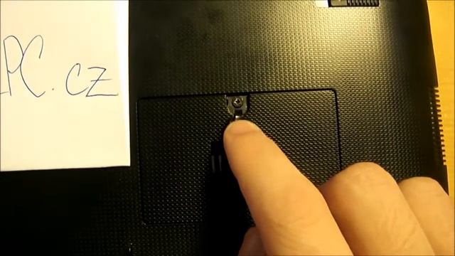 Výměna operační paměti (RAM) v netbooku Asus Eee PC řady 1000 смотреть онлайн