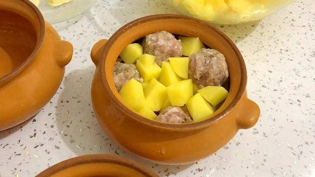 ПОТРЯСАЮЩЕЕ ЖАРКОЕ В ГЛИНЯНЫХ ГОРШОЧКАХ / кулинарный канал смотреть онлайн