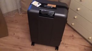 Распаковка - Чемодан на колесах Xiaomi 90 Point Luggage 28