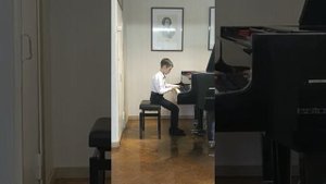 Роднев Виктор 10 лет. М.Глинка.Двухголосная фуга a-moll. У.Гиллок."Жонглер"