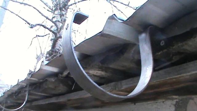 Установка водосточного желоба - исправление халтуры смотреть онлайн