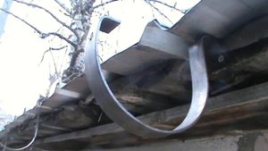 Установка водосточного желоба - исправление халтуры