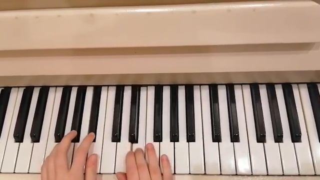 Тритоны с разрешением в Фа миноре + гаммы. Ишханова Анна 8кл. смотреть онлайн