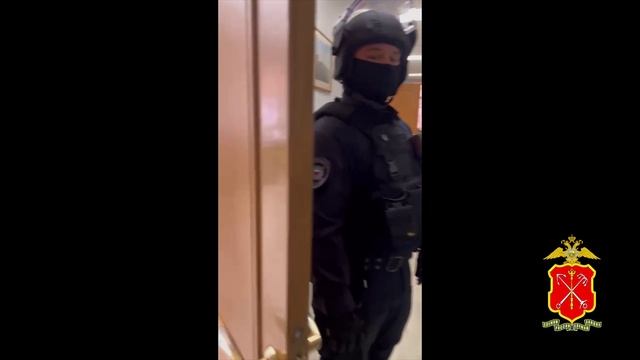 Полицейские Санкт-Петербурга задержали подозреваемых в аферах в сфере недвижимости
