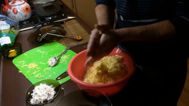 Дядя Дима кулинар: сырные шарики в казане смотреть онлайн