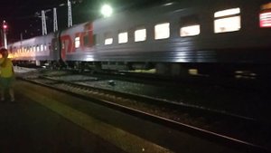 Электровоз ЭП2К-358 с поездом Самара - Пенза, станция Пенза-1