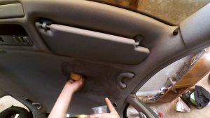 Лайфхак, провис потолок в машине, дешёвый и быстрый способ устранить проблему #Автолайфхак