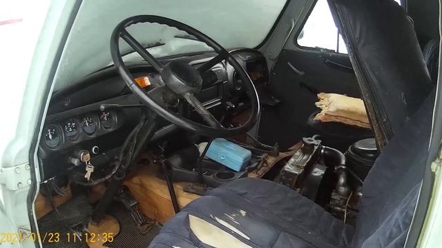 Обход хозяйства | Завел УАЗ | Дробление зерна смотреть онлайн