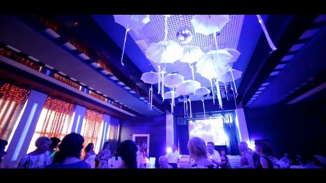 Ведущий Денис Гущин.  Свадебный сезон 2014. смотреть онлайн