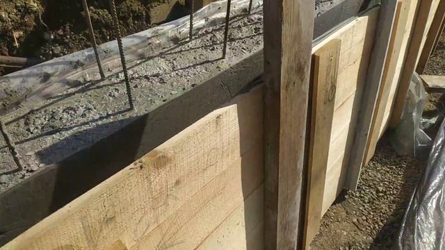 первые 90 см стенки. доволен результатом. есть над чем поработать, но для первого раза вполне смотреть онлайн