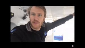 Француз на тримаране обошёл планету за 42 дня -мировой рекорд кругосветки на тримаране