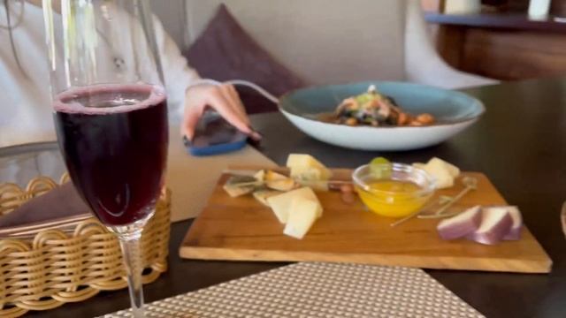 ОТДЫХ С ГРУДНИЧКОМ | еду с дочкой на море ? смотреть онлайн