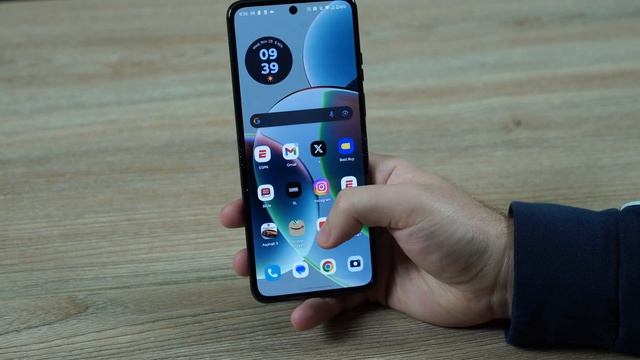 Motorola Razr (2023) Review: The $500 Foldable