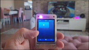 ESP32-2432s024c