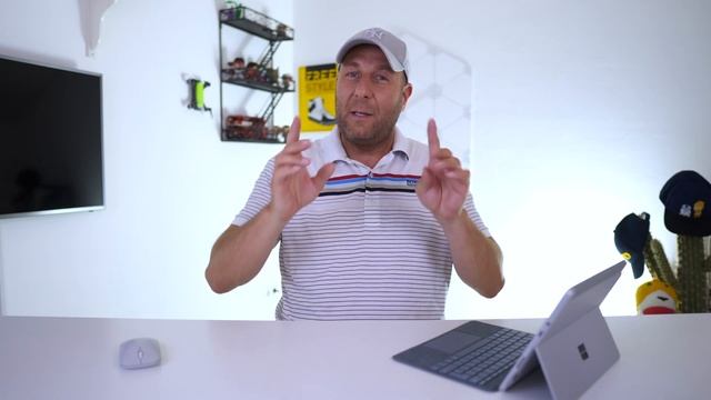 Surface Go 2 - Why You SHOULD BUY! (6 Reasons- Core m3?) смотреть онлайн