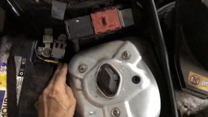 Mercedes c180 2014 airbag falha B27352