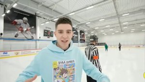 А4 играет игры в кальмара
