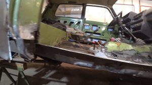 Силовые пороги из профильной трубы в НИВУ #часть 1, ремонт и сварка пола.