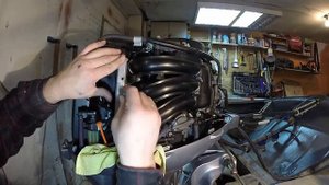 Лодочный мотор Хонда 50 обслуживаем топливную систему