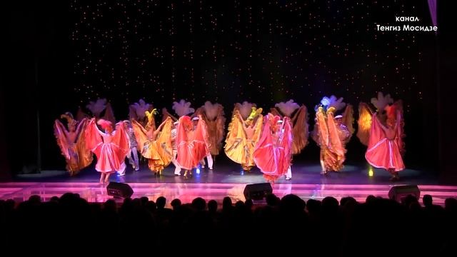 Brazilian Carnival. Moscow Music Hall. Variety. Бразильский Карнавал. Московский Мюзик-холл. смотреть онлайн
