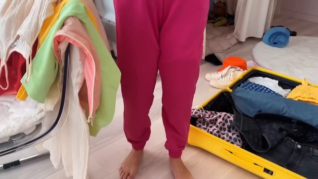 СОБИРАЮ ЧЕМОДАН В ЛАГЕРЬ! МОИ ПОКУПКИ К ЛЕТУ 2021 смотреть онлайн