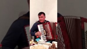 Ибрагим Шамаев. Живая музыка, великолепный голос. Очень красивая даргинская песня 👍👏🔥
