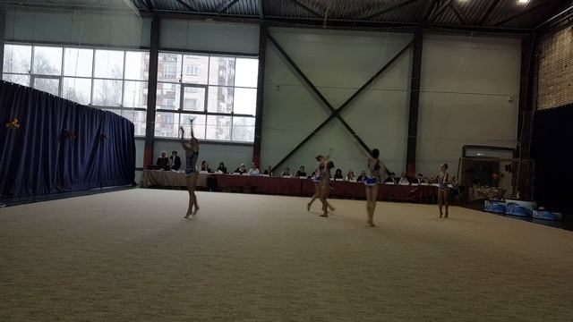 Наше выступление!) Групповое 5 скакалок!) смотреть онлайн