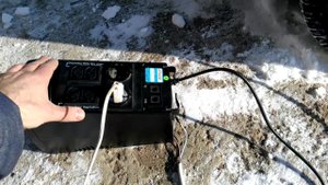 Лайфхак, как сделать 220 В в машине.