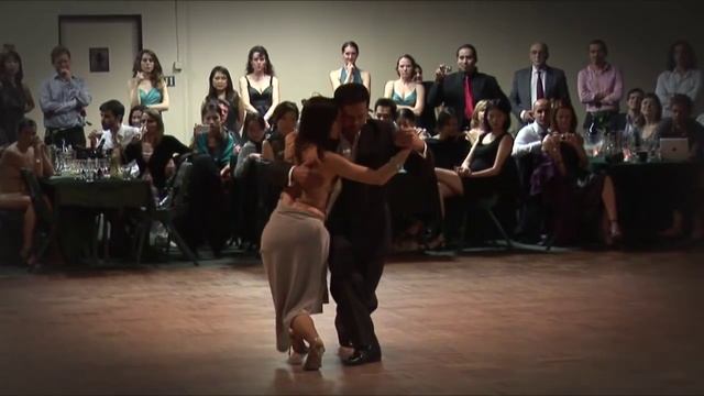 Fabian Peralta y Lorena Ermocida - Sydney Tango Salon Festival 2011 - Milonga de Gala - Dance 3 смотреть онлайн