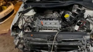 Volkswagen Polo Стук в двигателе.