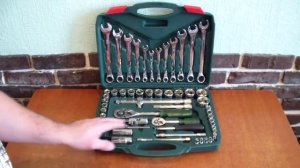 Набор инструментов 61 предмет, обзор